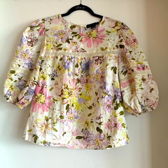 NWOT Sanctuary floral top with puffed sleeves - Picture 2 of 8